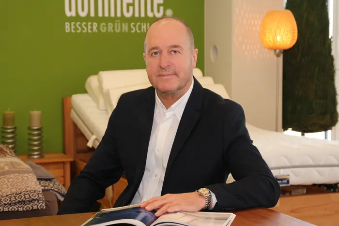Robert Neuhauser, Geschäftsführer